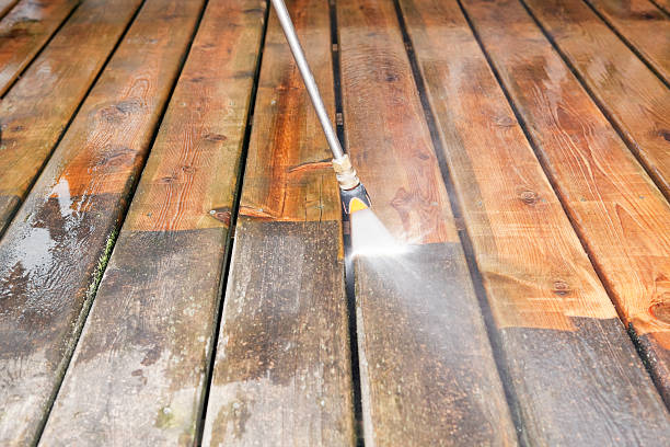 Best Sign and Awning Cleaning  in Waukomis, OK